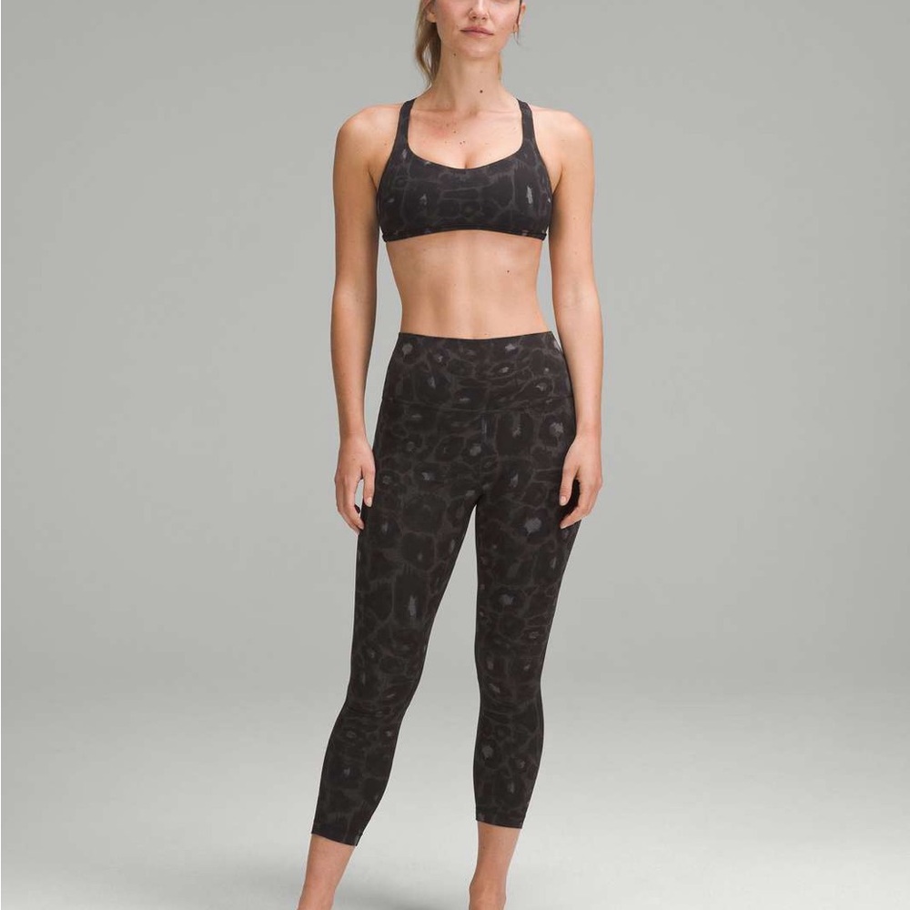 Stylish Black and Gray Activewear Set